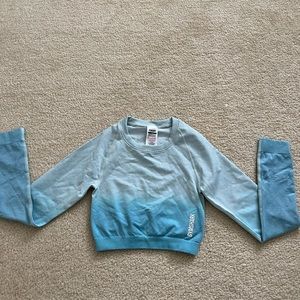 Cropped long sleeve Gymshark workout top